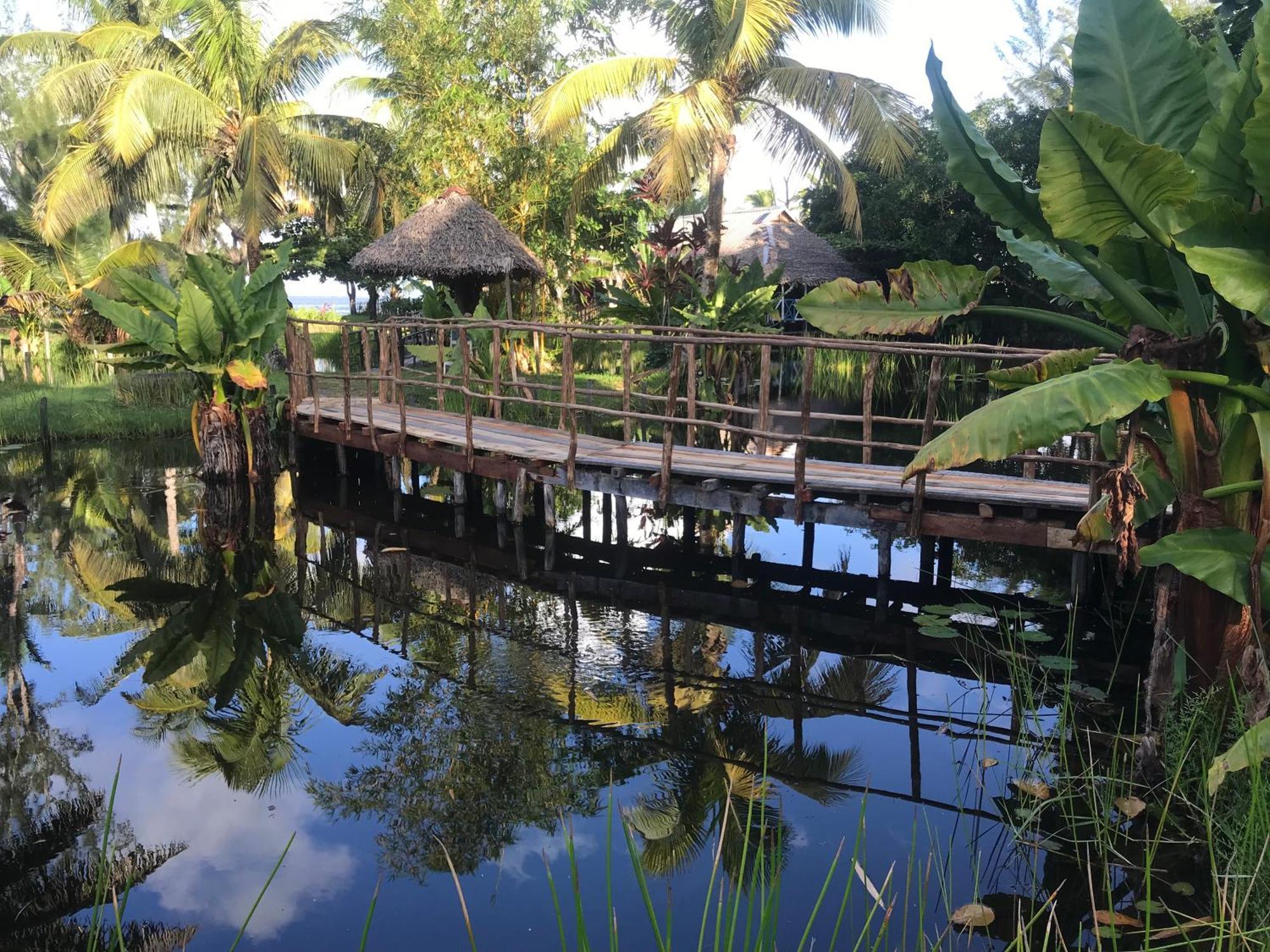 Hotel Le Lagon Foulpointe Exterior photo